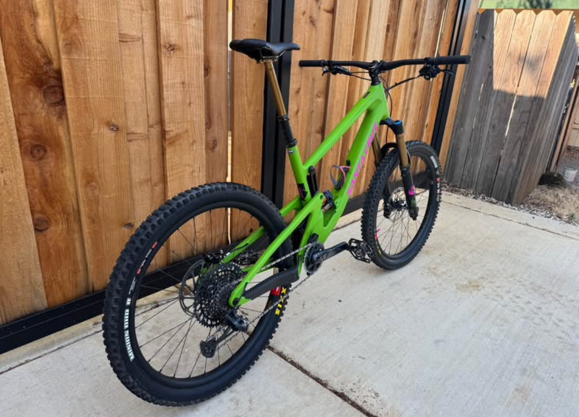 Santa Cruz  Nomad CC R 27.5 Año 2022