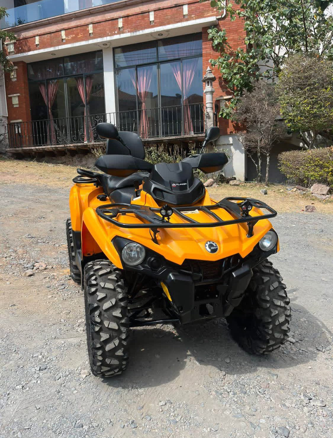 Can am  Outlander  450 cc 4x4  Año 2014