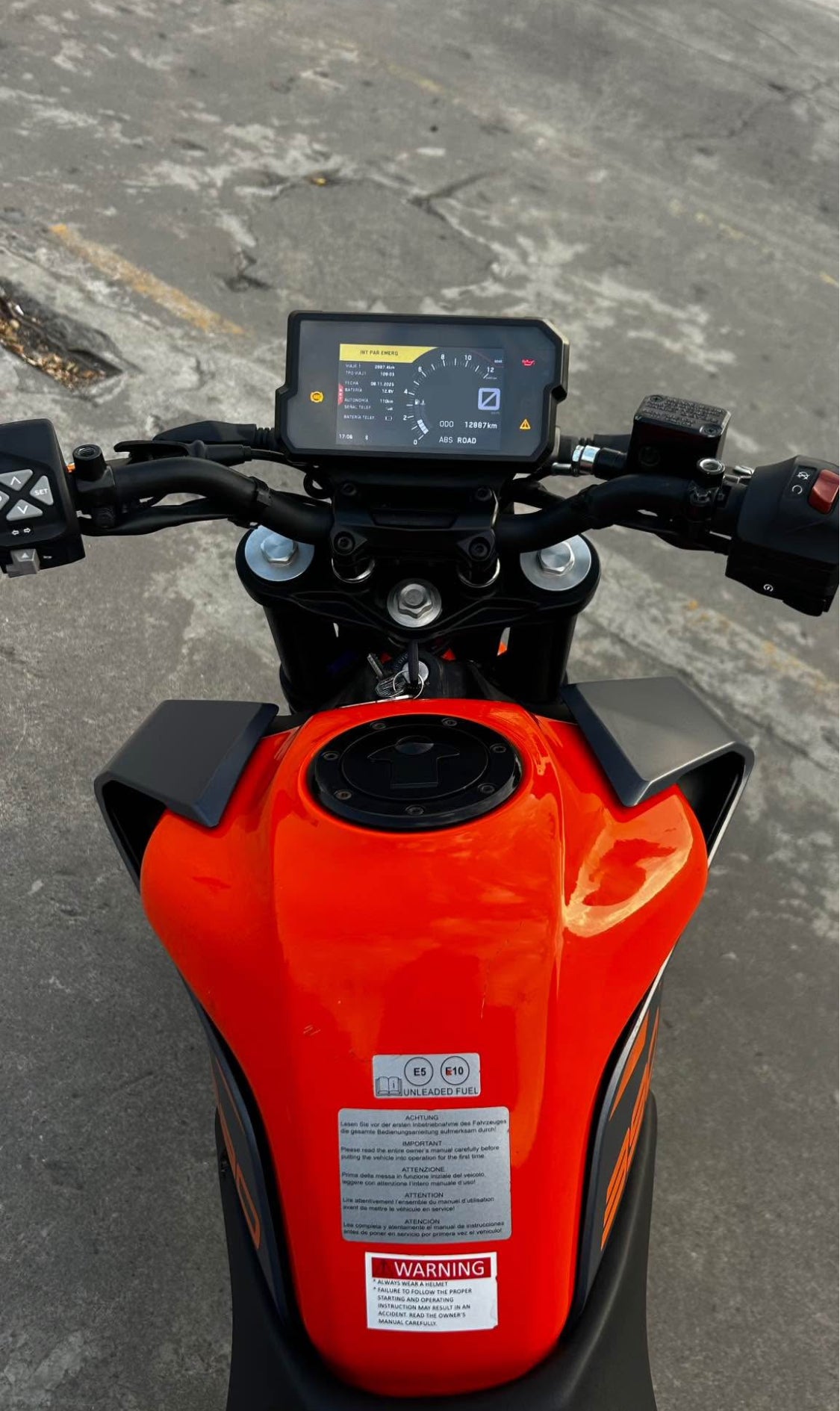 KTM Duke 390  Año 2023