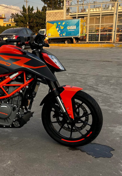 KTM Duke 390  Año 2023