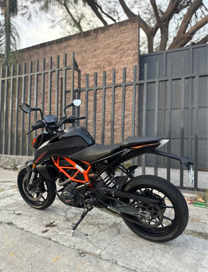 KTM  Duke 390 Año 2021