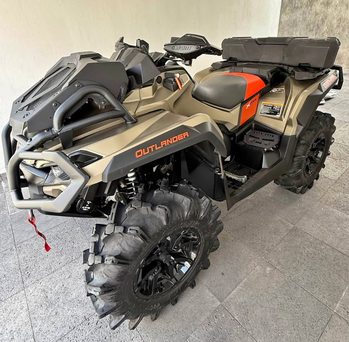 Can am XMR Outlander 1000 Año 2022