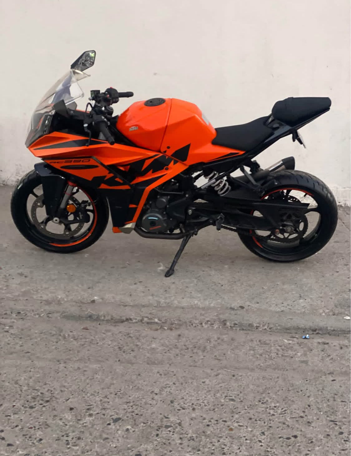 KTM  RC-390 Año 2022