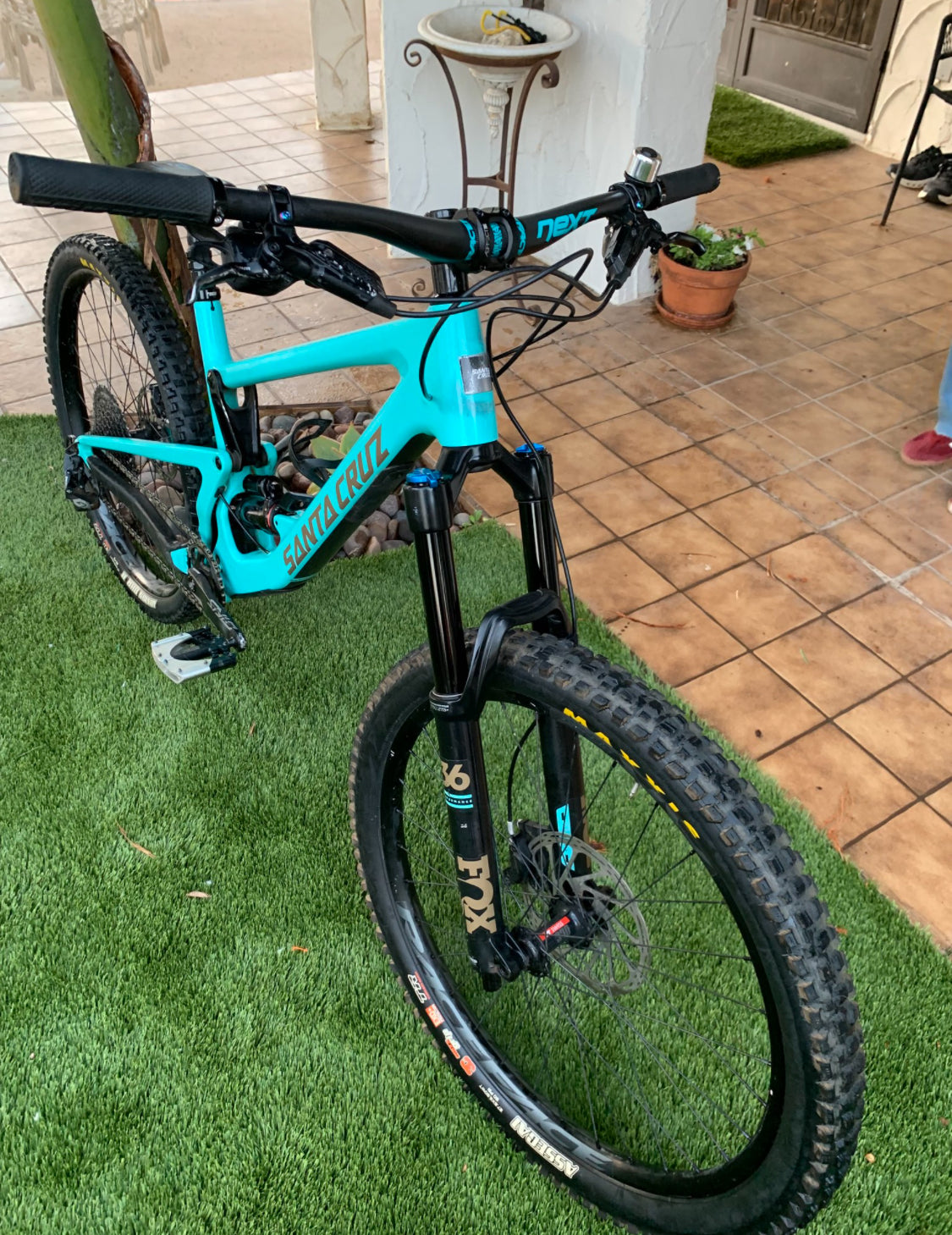 Santa Cruz Bronson