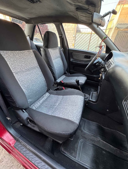 Nissan  Tsuru Año 2013