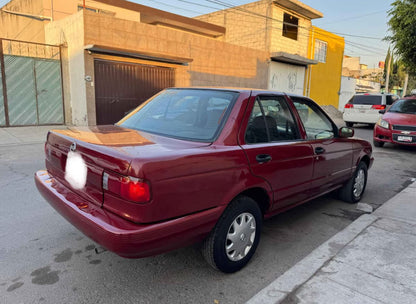 Nissan  Tsuru Año 2013
