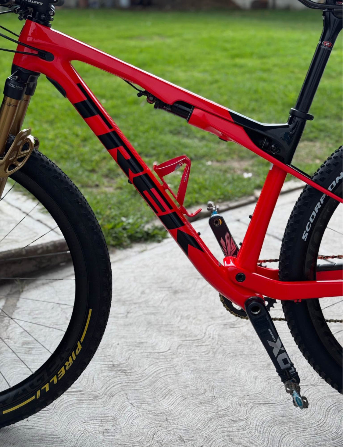 Trek  Súpercaliber  R 29  Año 2023