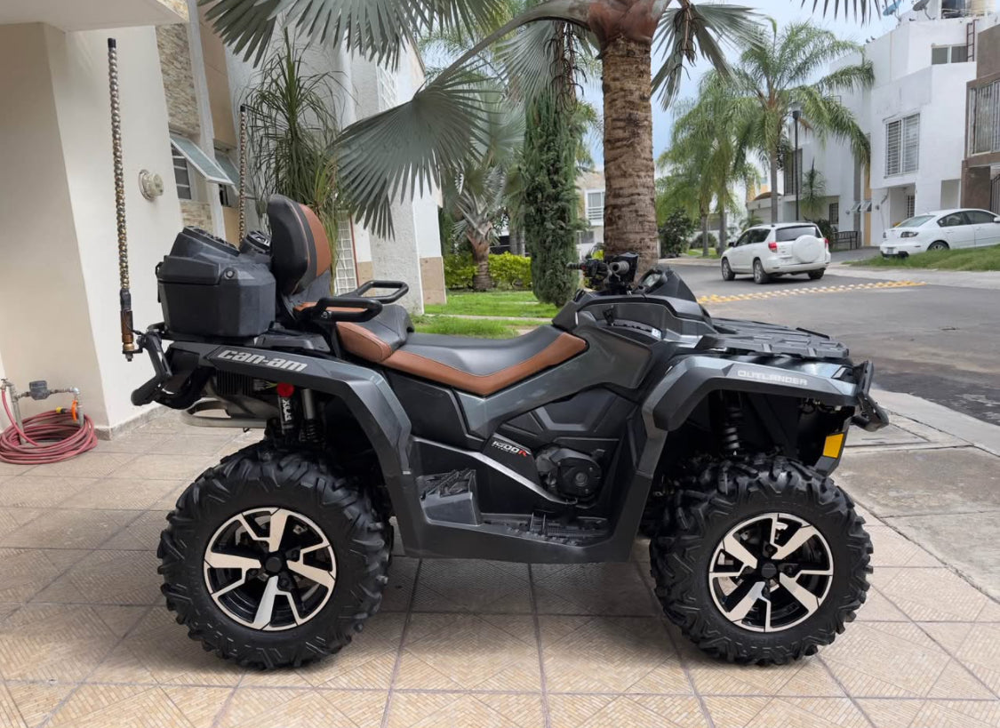 Can am  Outlander límited  1000 cc  Año 2022