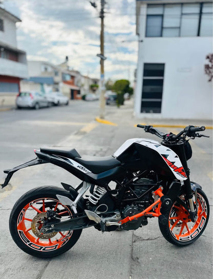 Ktm  Duke 200  Año 2021