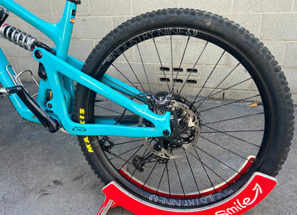 YETI  SB 150  R 29