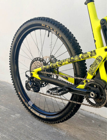 Santa Cruz  Heckler CC  Año 2022