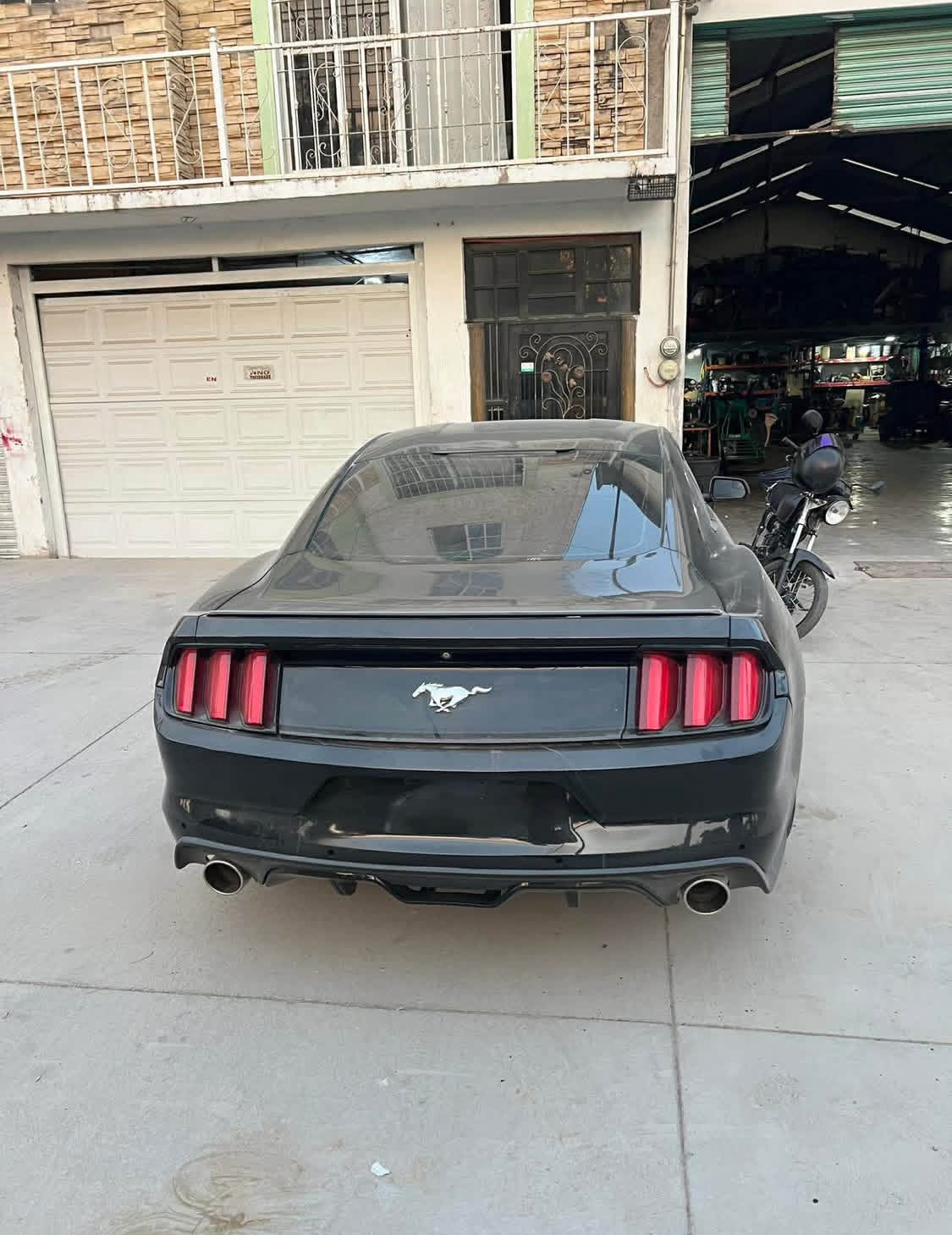 Ford  Mustang v6  Año 2016