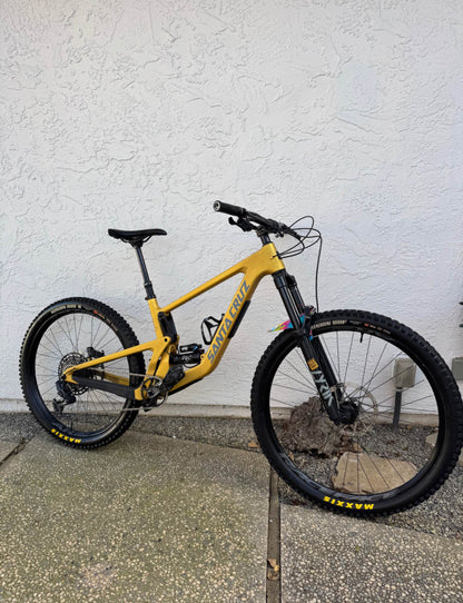 Santa Cruz  Bronson C Año 2022
