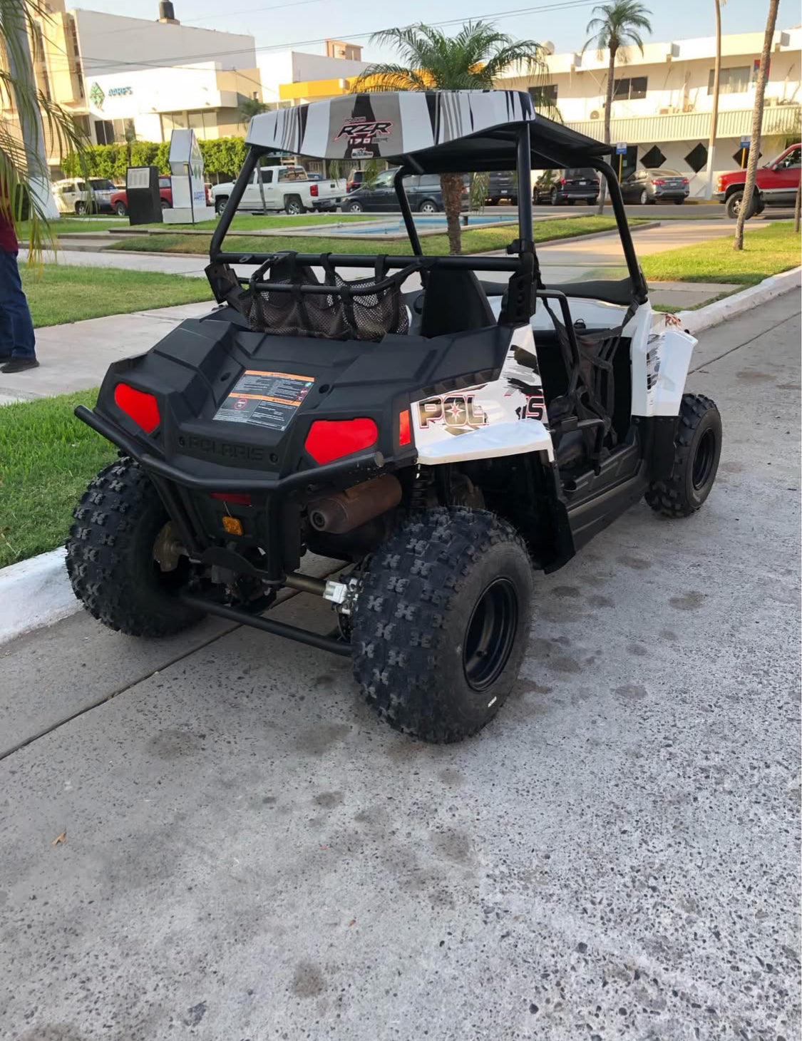 Polaris  Efi 200 RZR  Año 2018