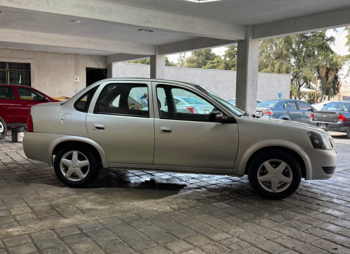 Chevrolet  Chevy AUT Año 2012