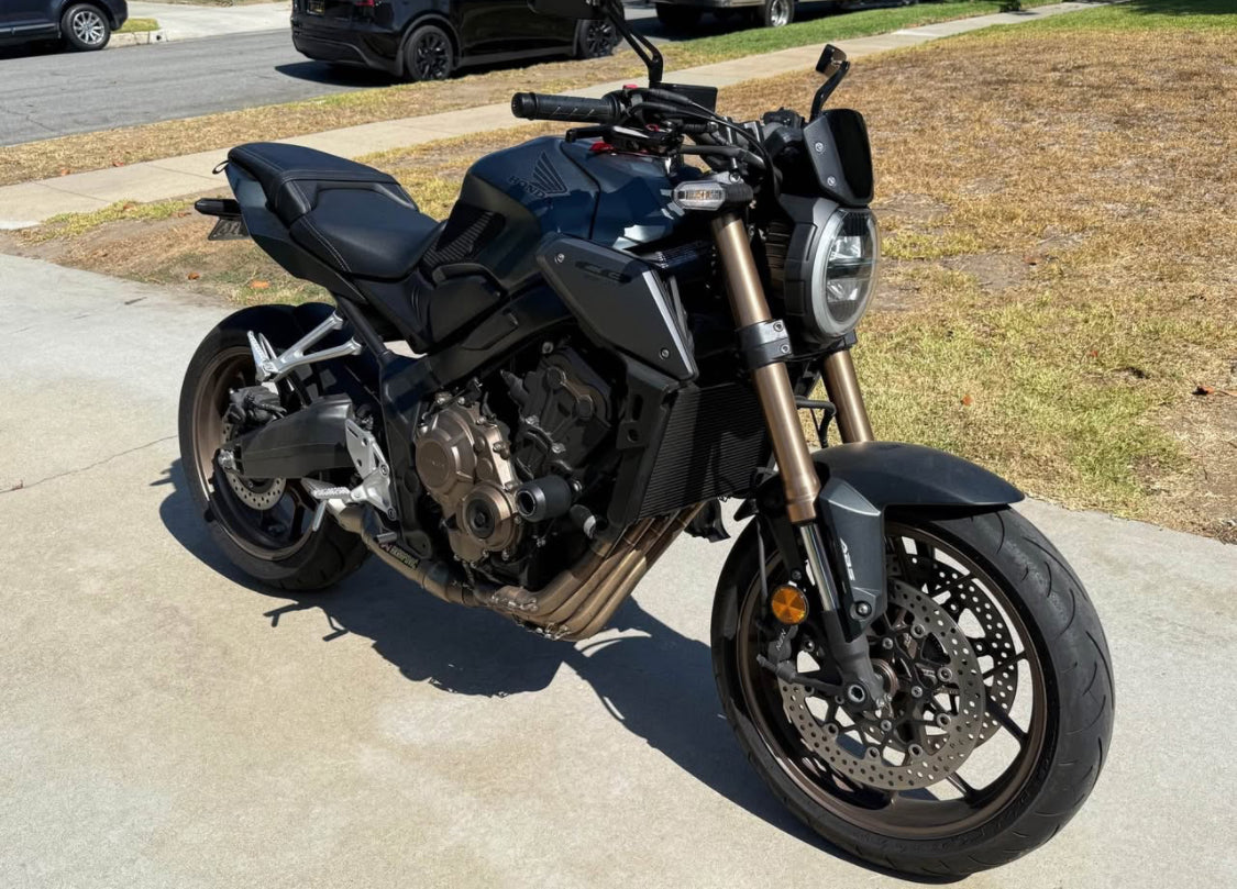 Honda  CB650 R  Año 2023