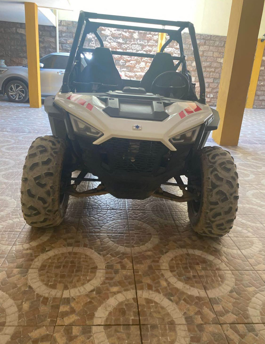Polaris  200 EFI  Año 2022