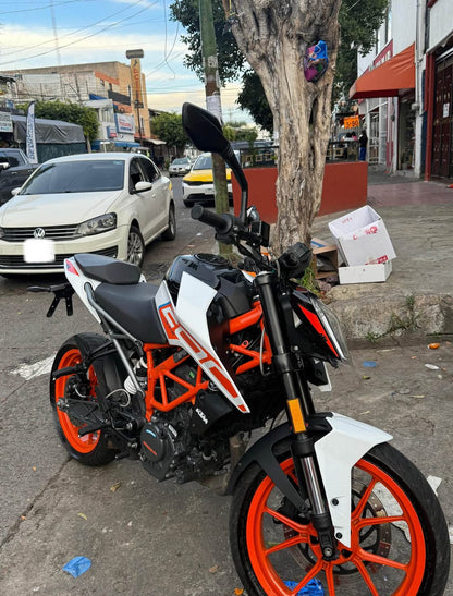 KTM  Duke 200 Año 2024