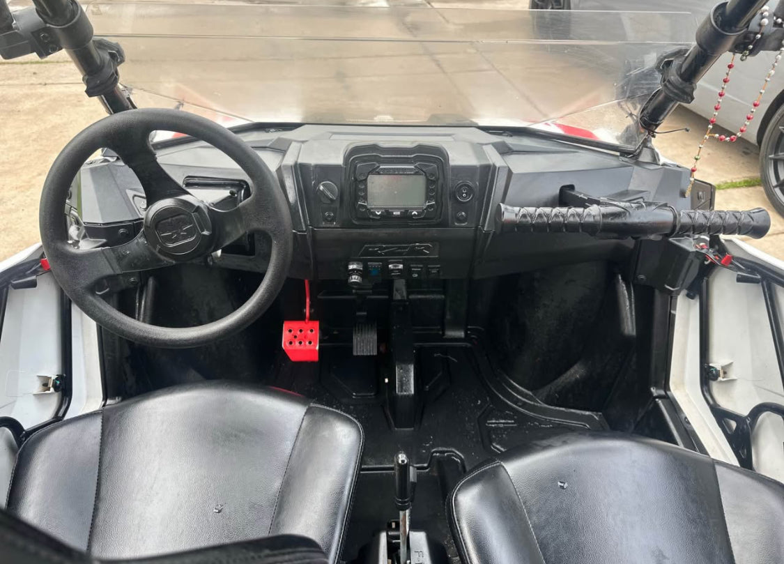 Polaris RZR Efi 200  Año 2023