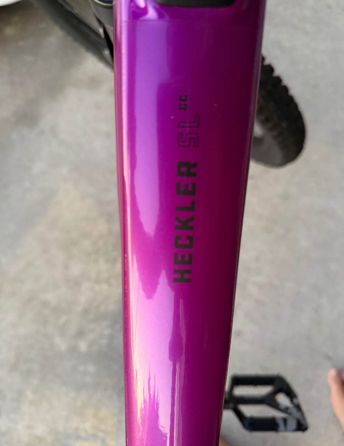 Santa Cruz  Heckler xx  Año 2024