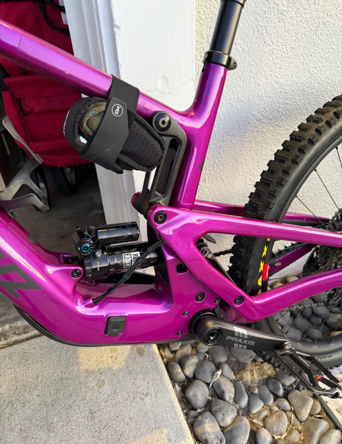 Santa Cruz  Heckler xx  Año 2024